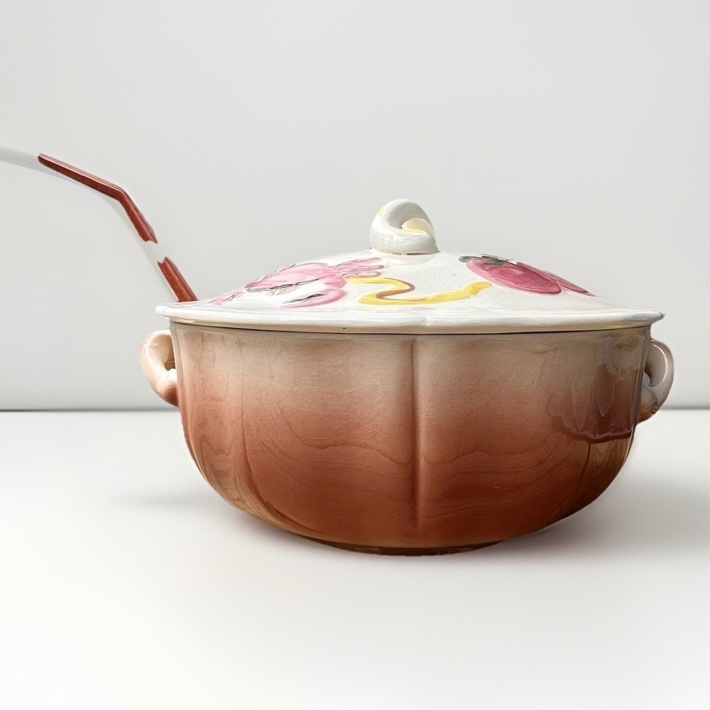 Vintage 1959 Kitschy Soup Bowl from Los Angeles Potteries, NO Ladle Made USA 707